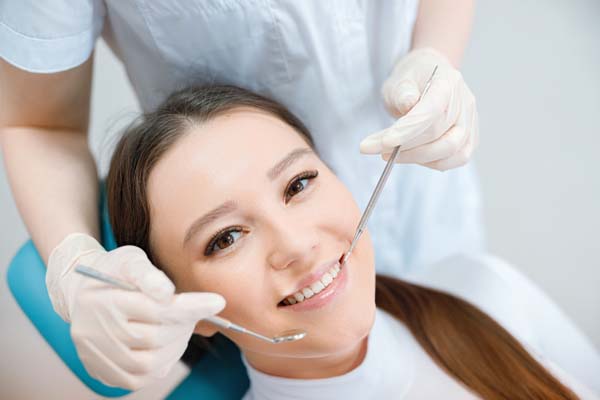 Cosmetic Dental Services To Repair Decayed Teeth